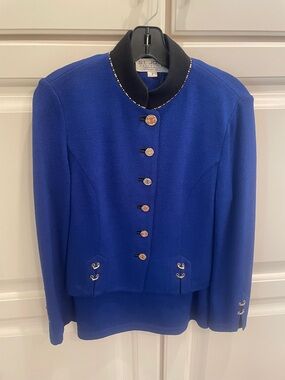 St John authentic 3 piece evening suit - jacket, pants , skirt EUC